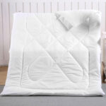flame-retardant-winter-hotel-down-comforter_main